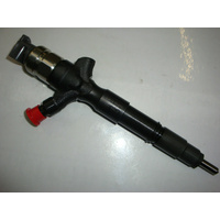 GENUINE DENSO FUEL INJECTOR KUN26 1KD suits TOYOTA DIESEL 3L TURBO 05-ON 