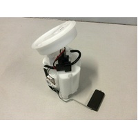 GENUINE FUEL PUMP 2000-2007 C-CLASS Mercedes Benz W203 C180 C200 C240 C320 C32 A