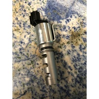 VVT Variable Valve Timing Solenoid Oil Control Valve for LANDCRUISER 2007on