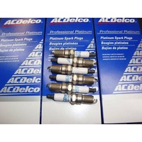 HOLDEN COMMODORE VN VP VR VS VT VY V6 GENUINE SPARK PLUGS PLATINUM 160,000 km